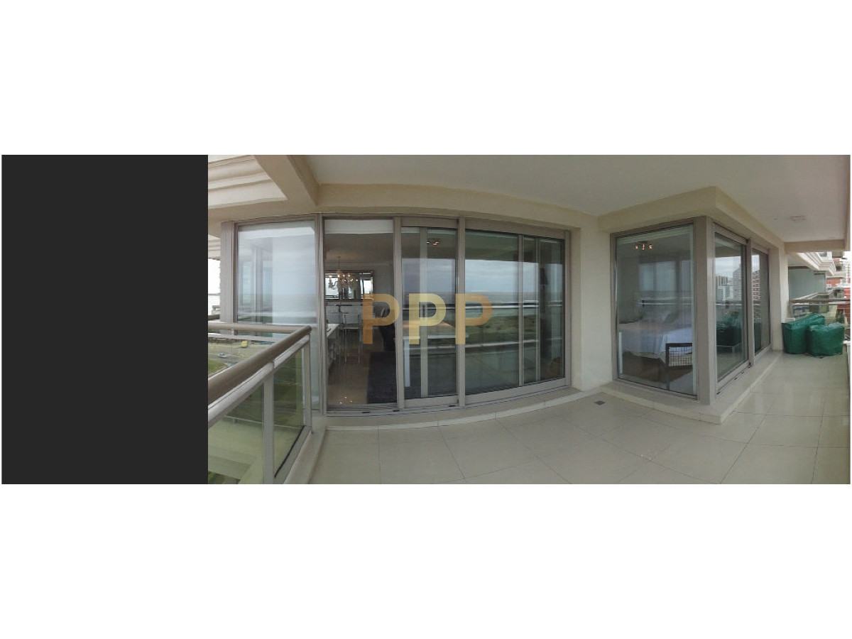 Apartamento ID.583 - Apartamento en Brava, 3 dormitorios *