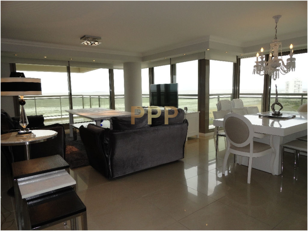 Apartamento ID.583 - Apartamento en Brava, 3 dormitorios *