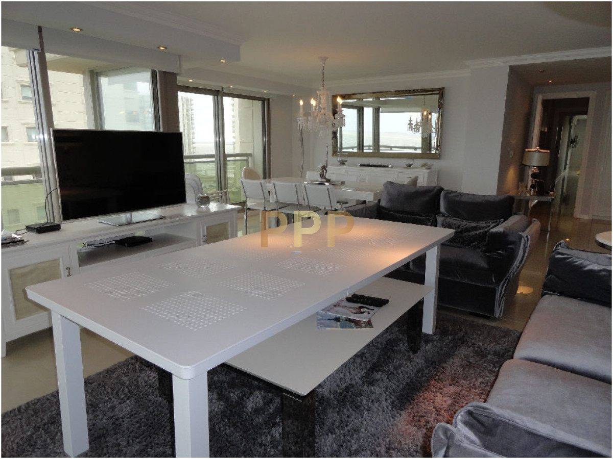 Apartamento ID.583 - Apartamento en Brava, 3 dormitorios *