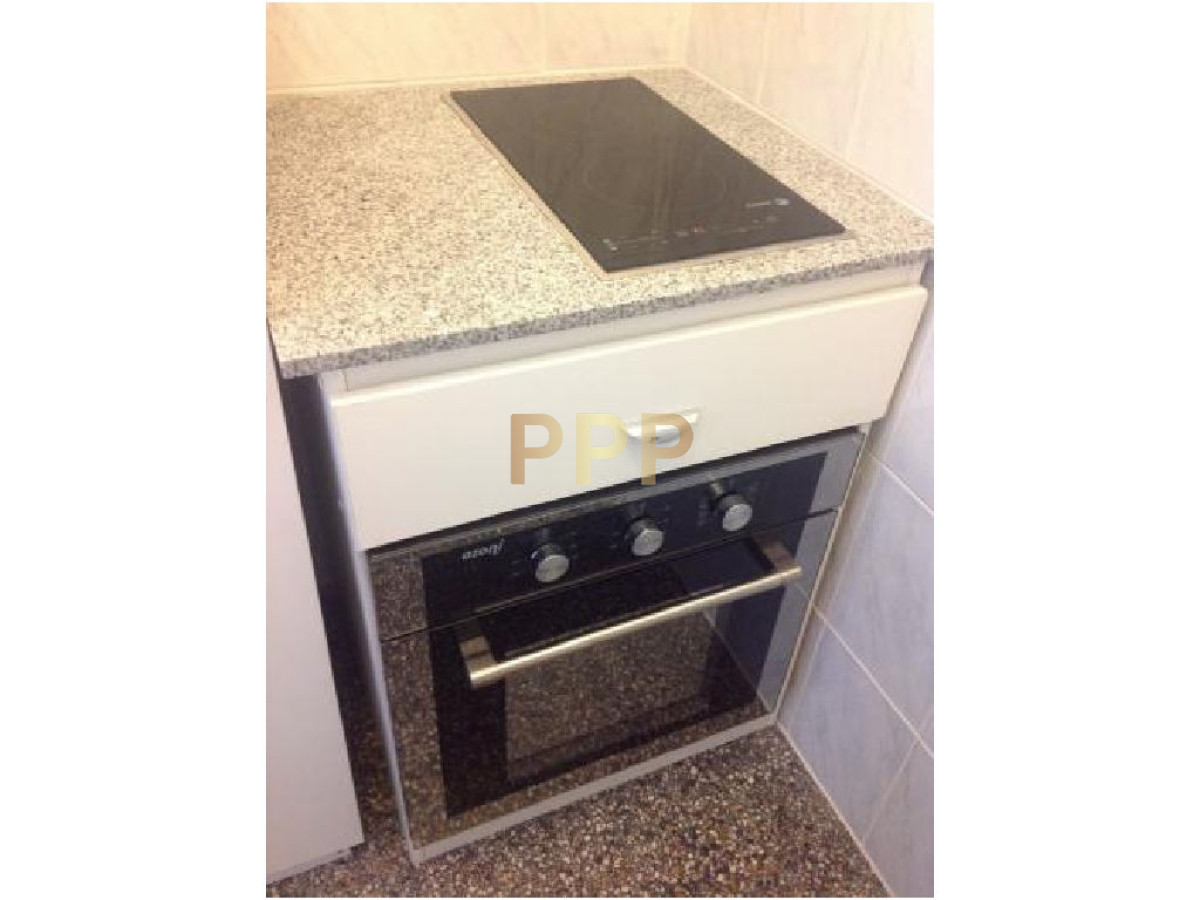 Apartamento ID.747 - Apartamento en venta y alquiler, sobre playa mansa. 