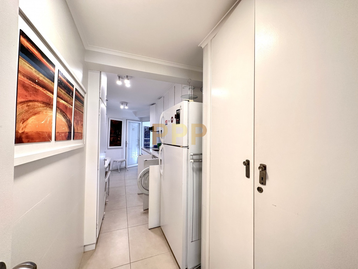 Apartamento ID.3943 - En venta y alquiler, primera línea, totalmente reciclado!!!