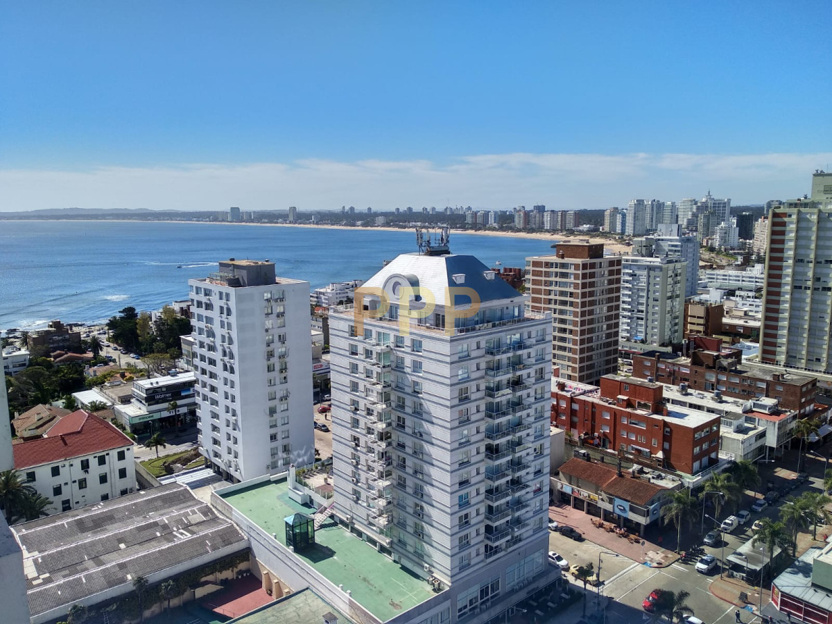 Apartamento ID.1354 - Alquile ya!!! Apartamento en el corazón de la Península, Punta del Este.