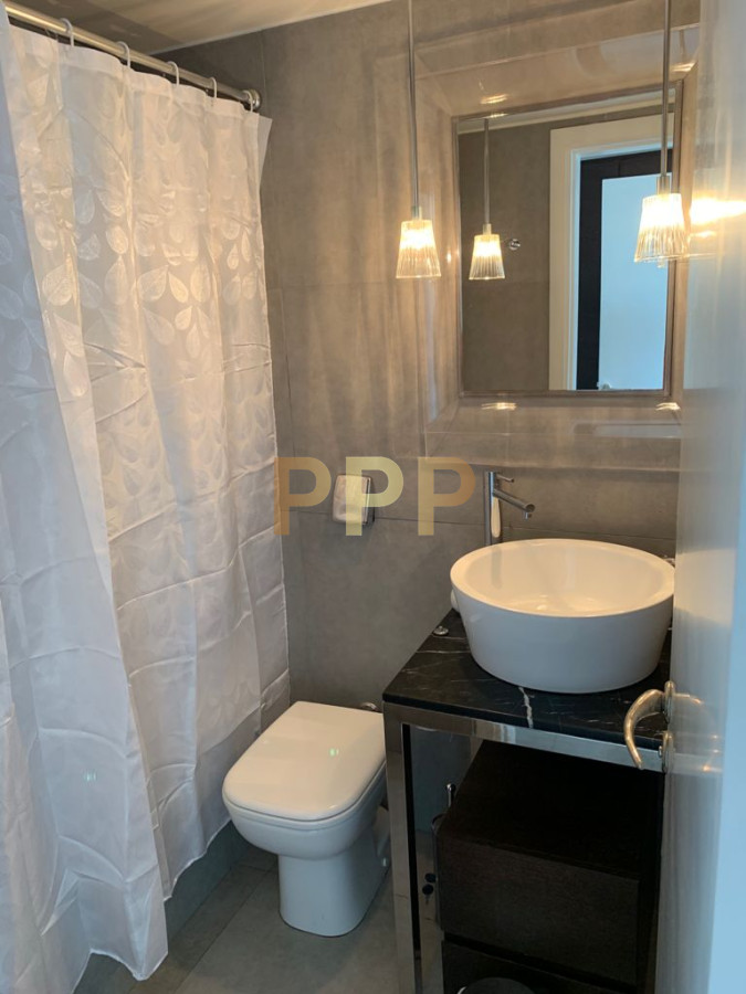 Apartamento ID.3678 - En venta, excelente oportunidad , piso alto en torre de categoría.