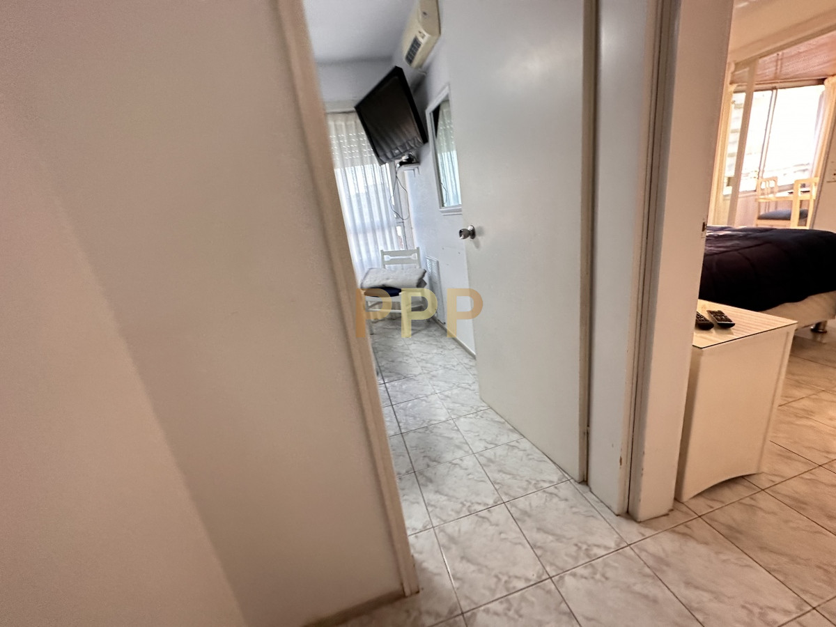 Apartamento ID.1052 - Apartamento en Peninsula, 2 dormitorios *