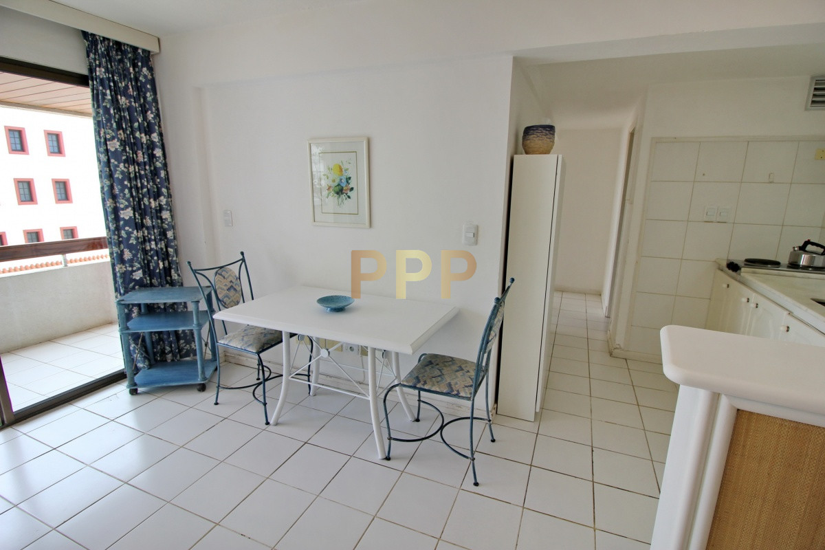 Apartamento ID.15 - Apartamento de 2 dormitorios con piscina en venta y alquiler en Peninsula, Punta del Este.