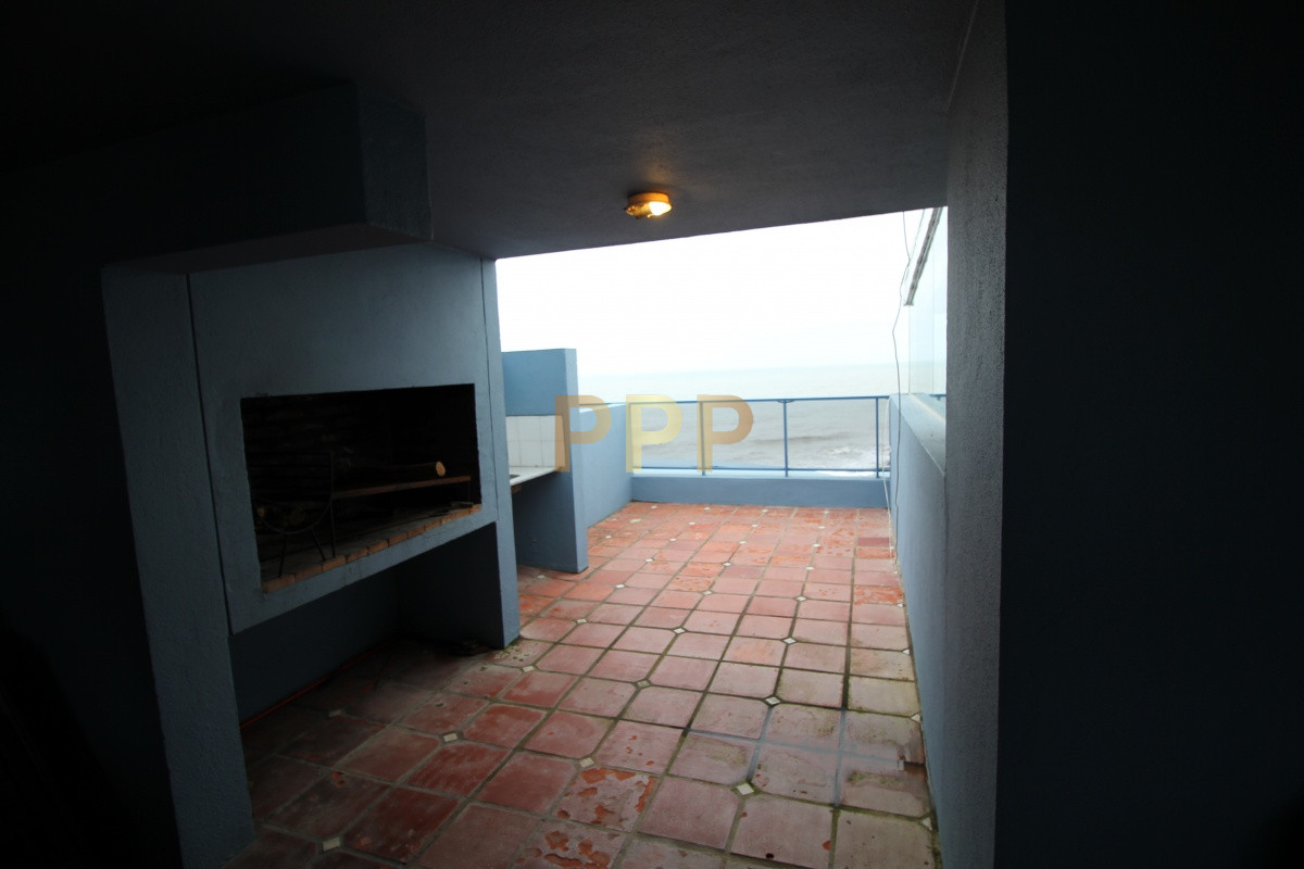 Apartamento ID.1063 - Apartamento en alquiler en Península frente al mar.