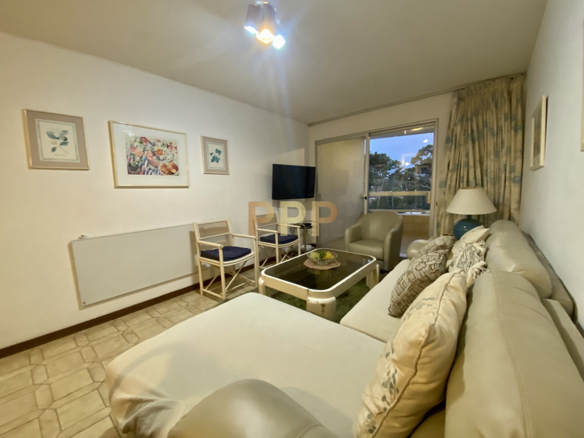 Apartamento ID.121 - Apartamento en Roosevelt, 2 dormitorios *