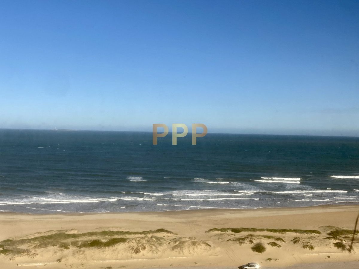 Apartamento ID.12 - Apto en alquiler, primera línea, totalmente reciclado!!!