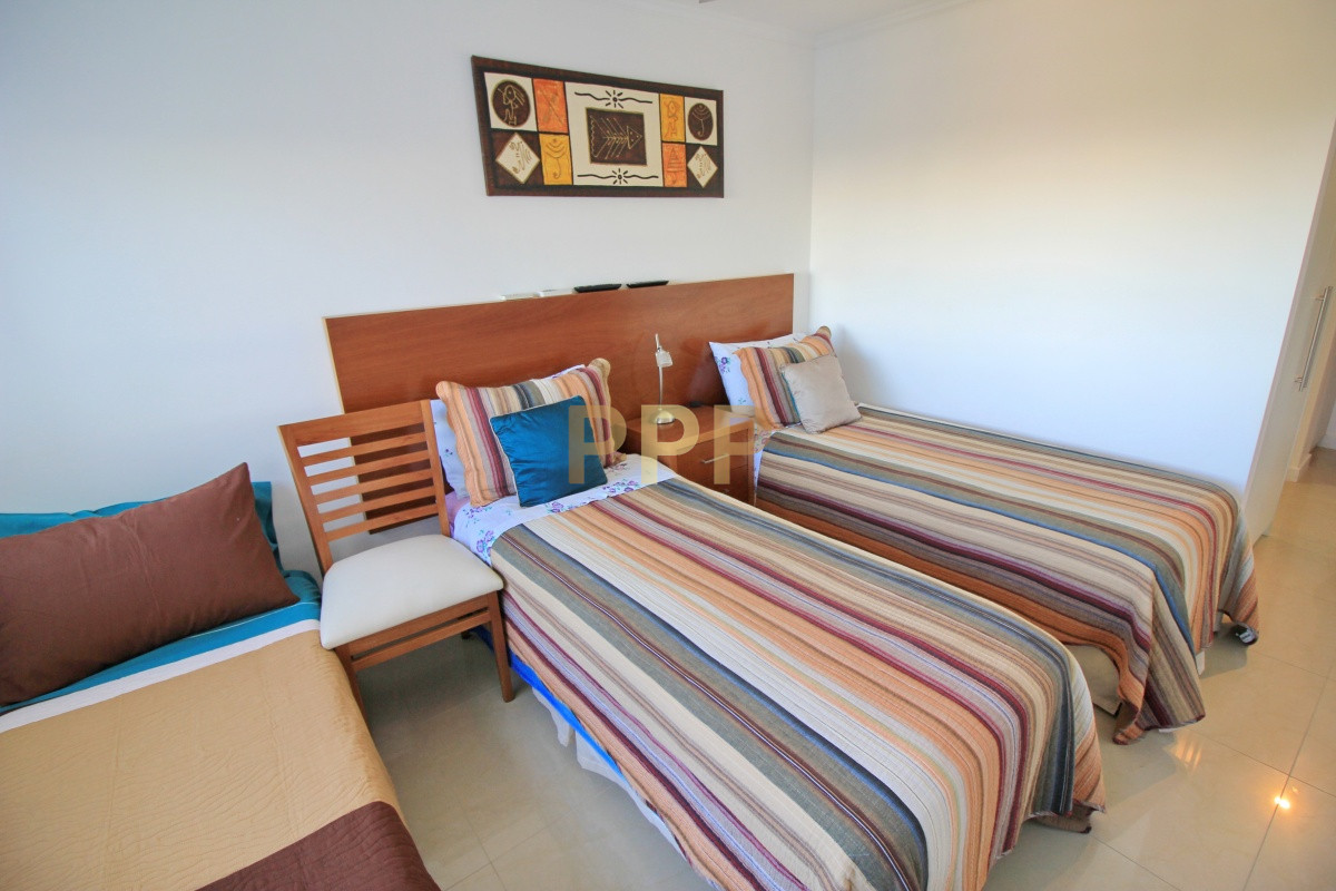Apartamento ID.1057 - Apartamento con servicios en venta  en Punta del Este, zona Conrad.