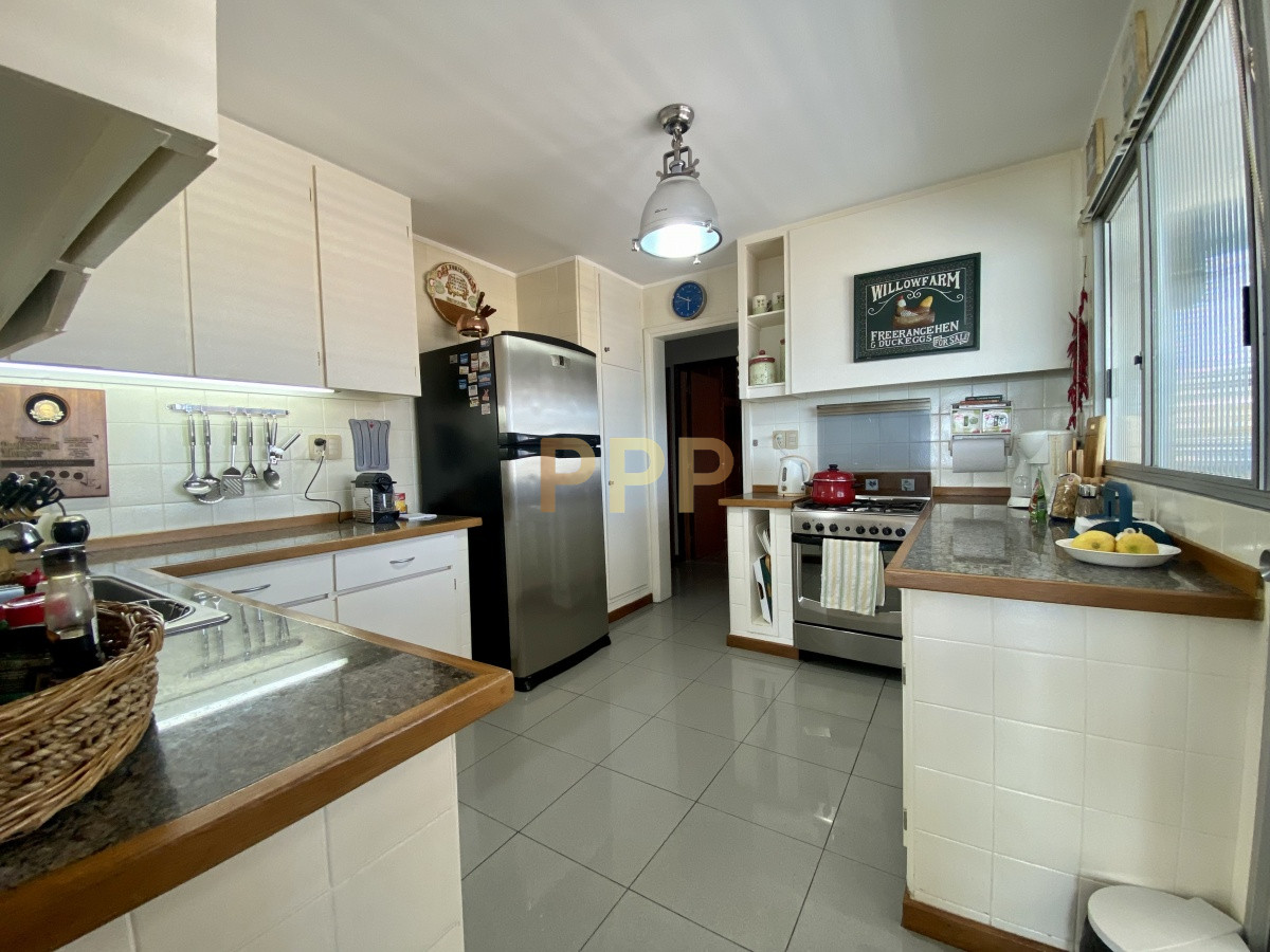 Apartamento ID.3744 - En venta y alquiler primera línea con excelentes vistas!!!