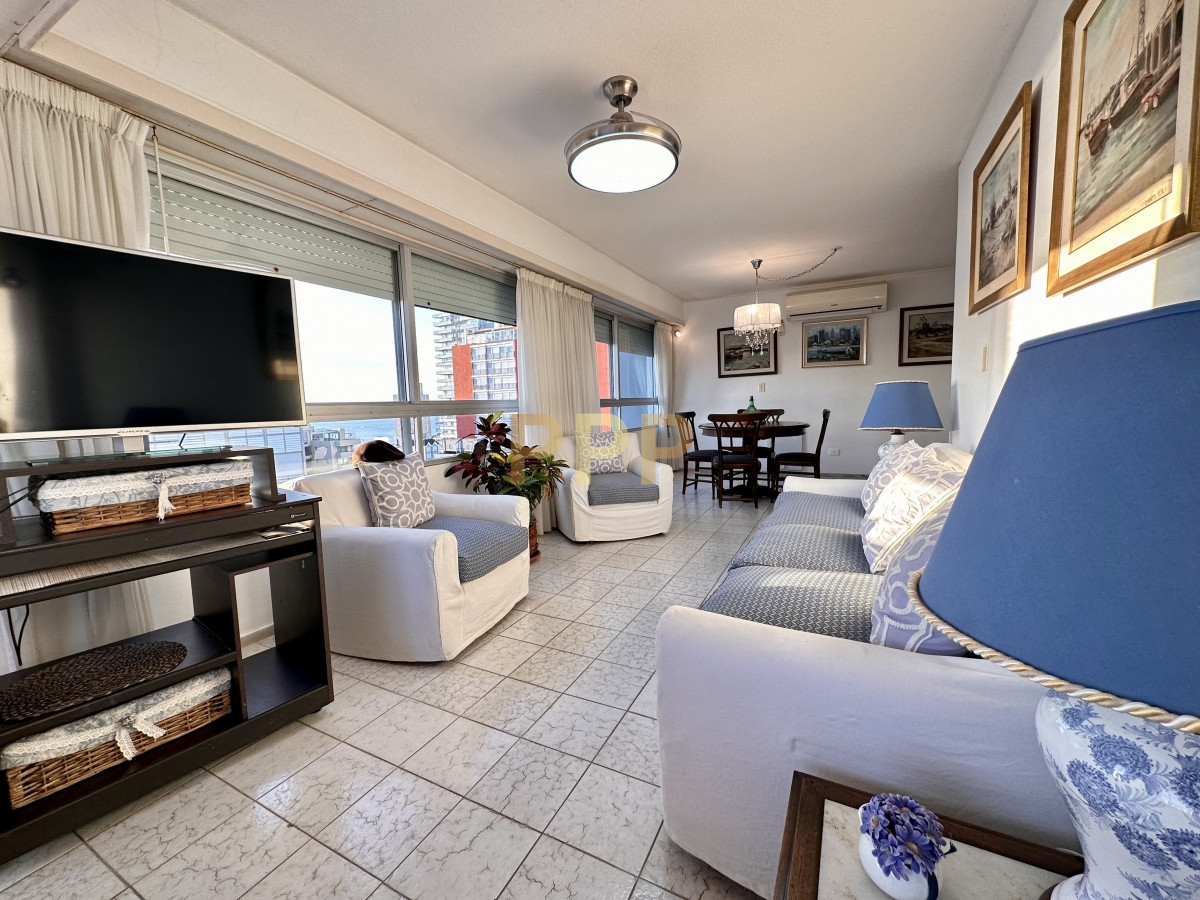 Apartamento ID.1052 - Apartamento en Peninsula, 2 dormitorios *