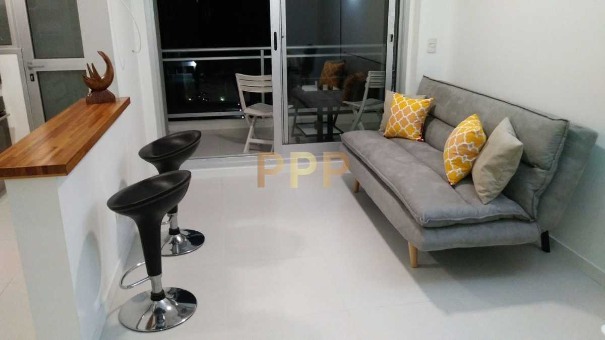 Apartamento ID.2105 - En alquiler , imperdible oportunidad.. en torre con excelentes servicios.