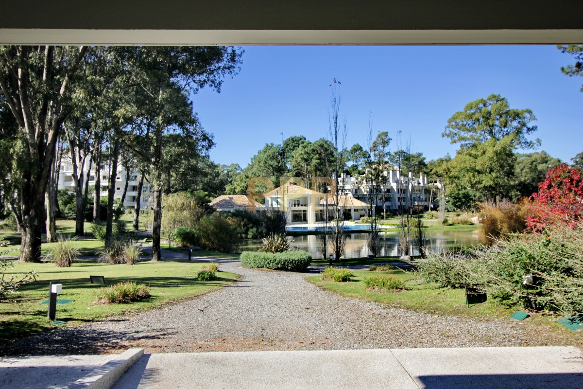 Apartamento ID.2546 - Alquilo apartamento 1 dormitorio en Green Park, Solanas, Punta del Este.