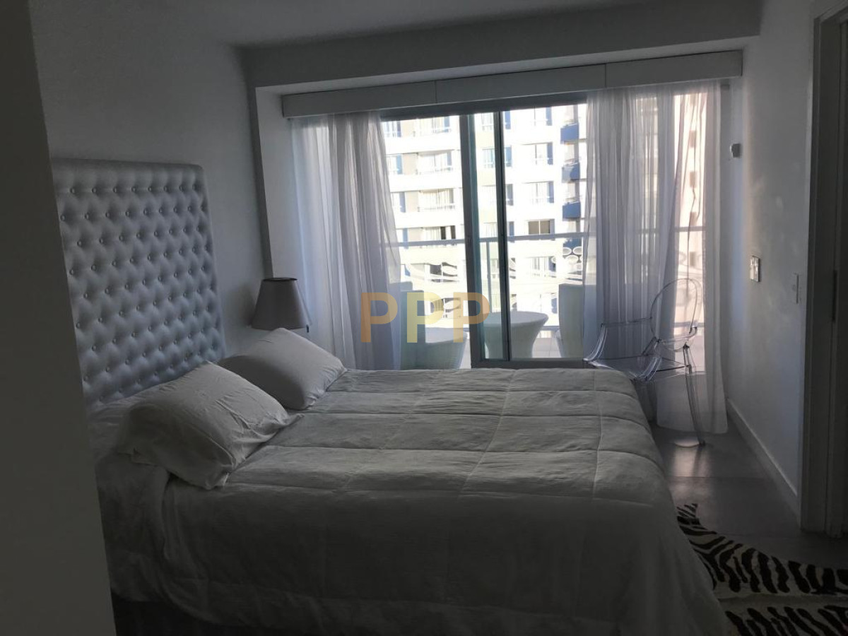Apartamento ID.3723 - En alquiler en torre de categoría con los servicios de un hotel!!!!