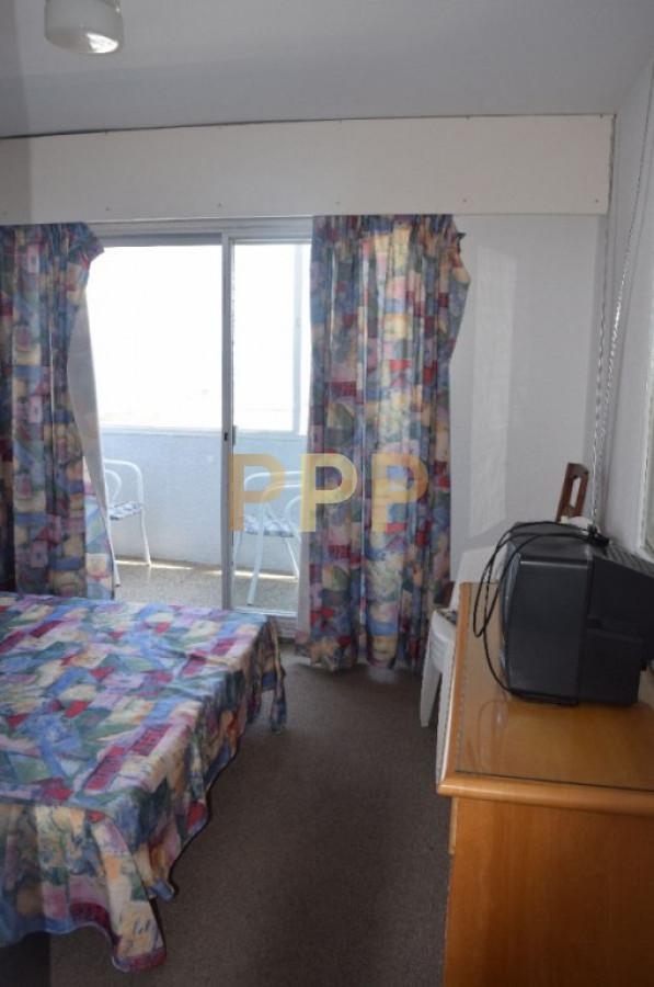 Apartamento ID.2321 - SE VENDE APARTAMENTO 1 DORMITORIO EN PENINSULA, PUNTA DEL ESTE CON MUY LINDA VISTA.