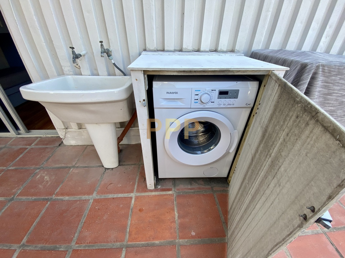 Apartamento ID.775 - Alquilo apartamento 2 dormitorios con parrillero propio en Península, Punta del Este