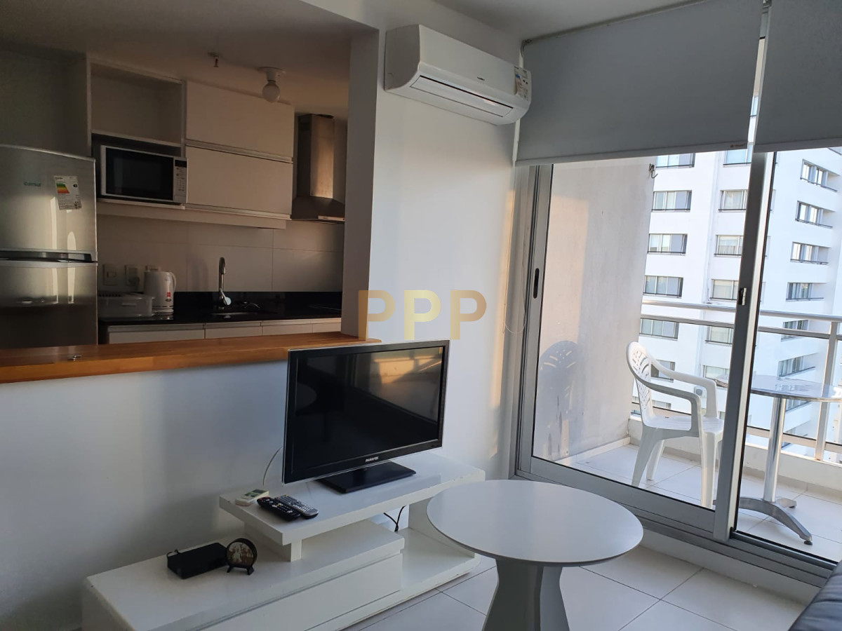 Apartamento ID.1297 - Excelente oportunidad en venta... piso alto .. Roosevelt, Punta del Este