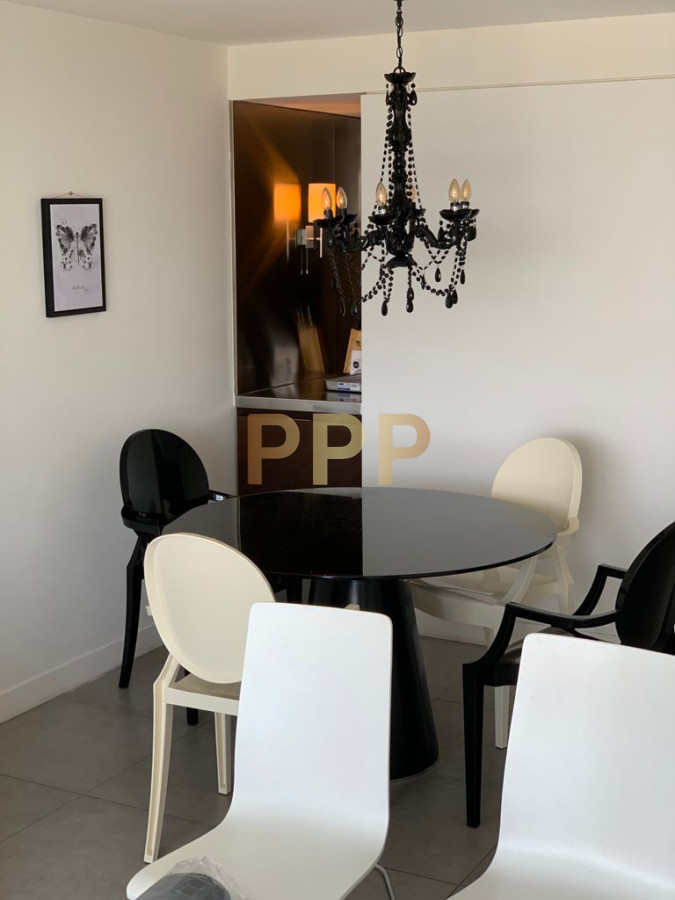 Apartamento ID.3678 - En venta, excelente oportunidad , piso alto en torre de categoría.