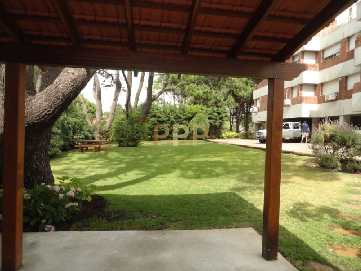 Apartamento ID.2166 - Oportunidad.. a pasos del mar.. 