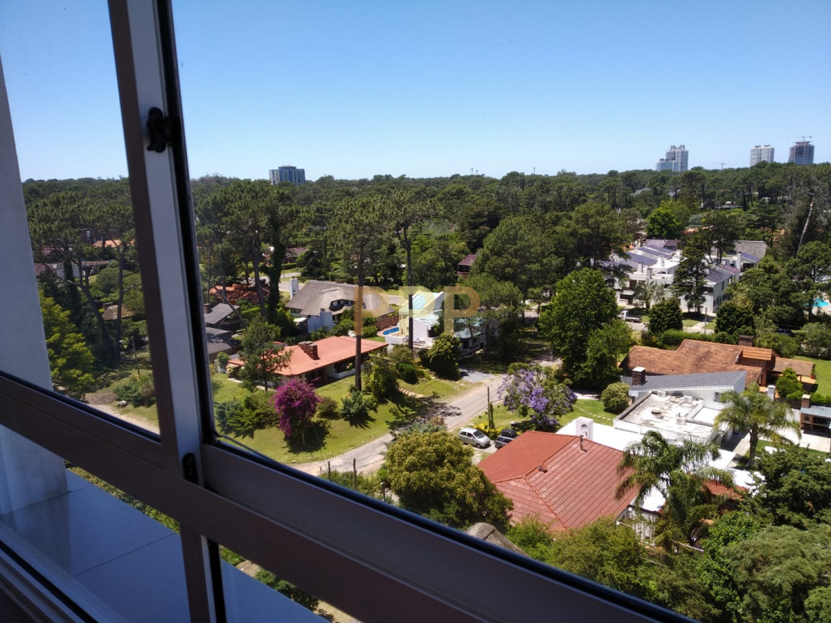 Apartamento ID.1266 - Alquilo por invierno apartamento 1 dormitorio con piscina en Roosevelt, Punta del Este