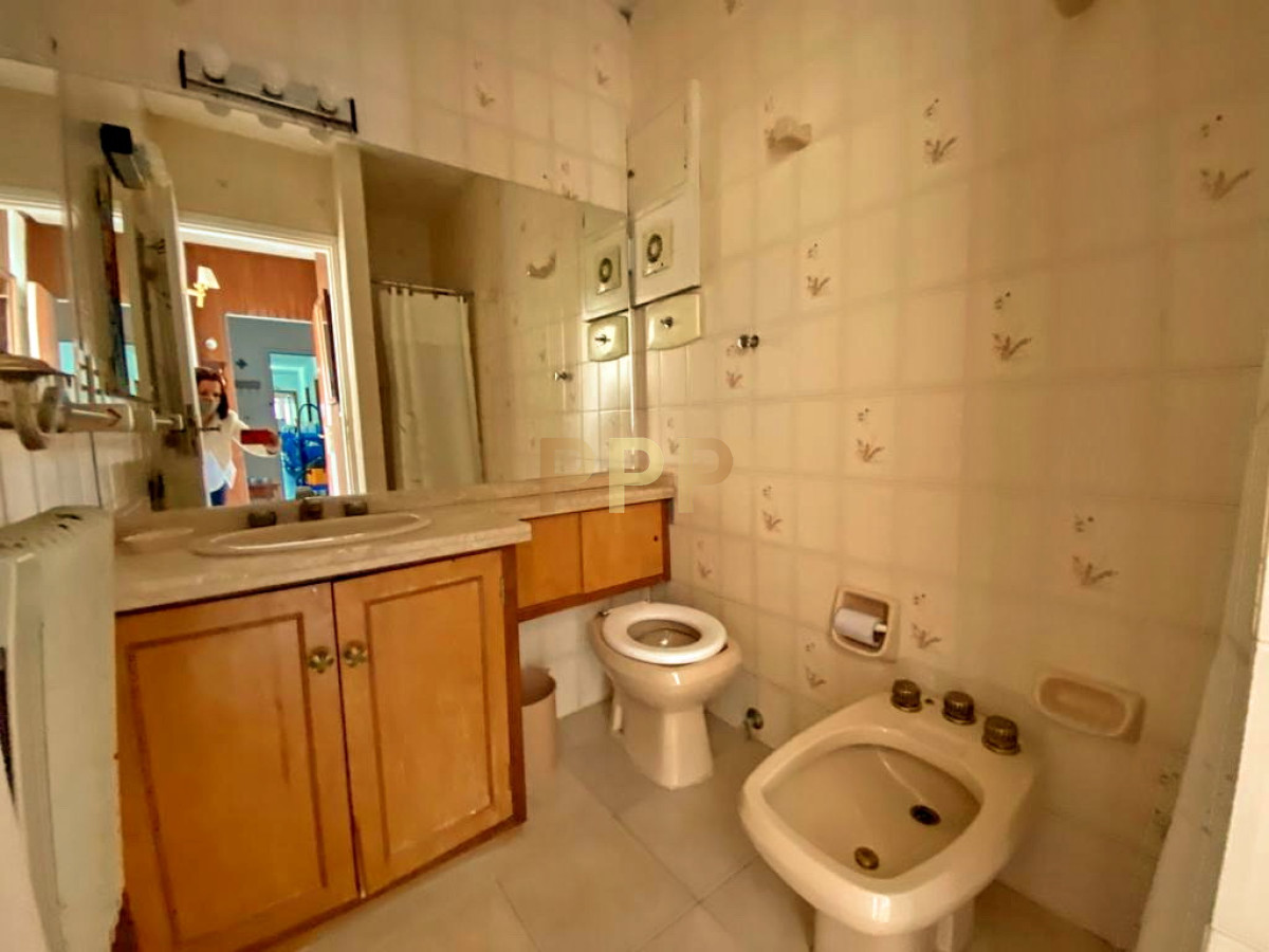 Apartamento ID.657 - Primera lÃ­nea frente al mar ( Mansa) Apartamento en Mansa, 2 dormitorios *