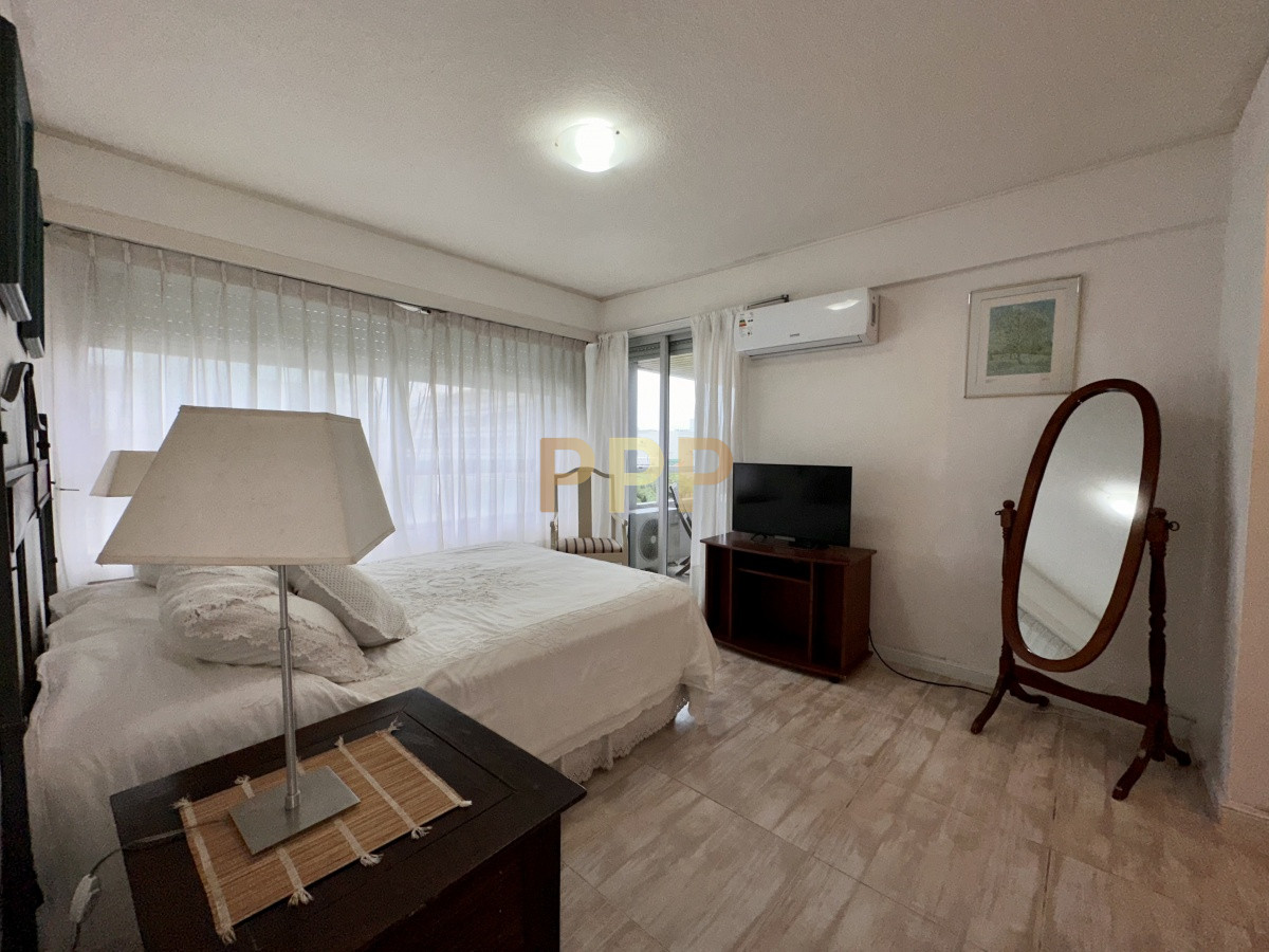 Apartamento ID.3888 - En venta,  alquiler invernal y de temporada!!! Reciclado