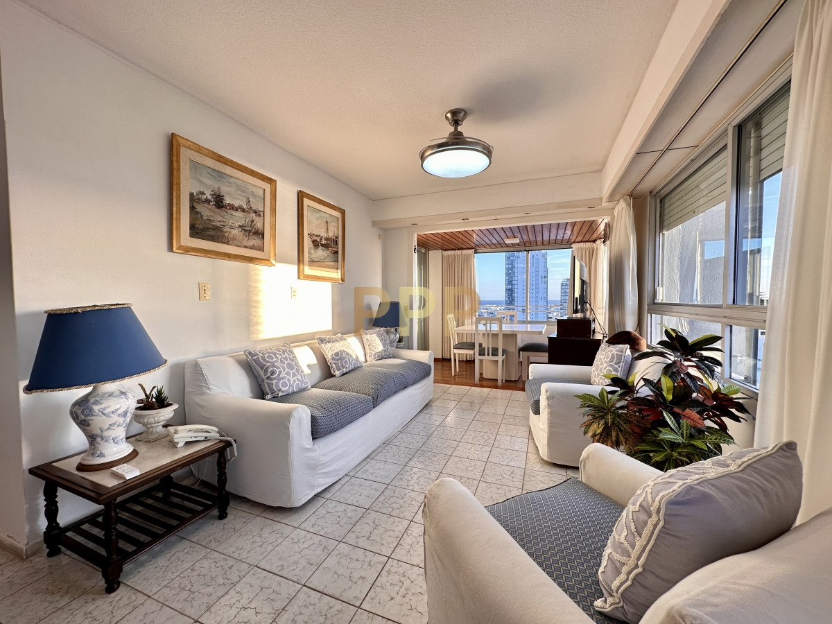 Apartamento ID.1052 - Apartamento en Peninsula, 2 dormitorios *
