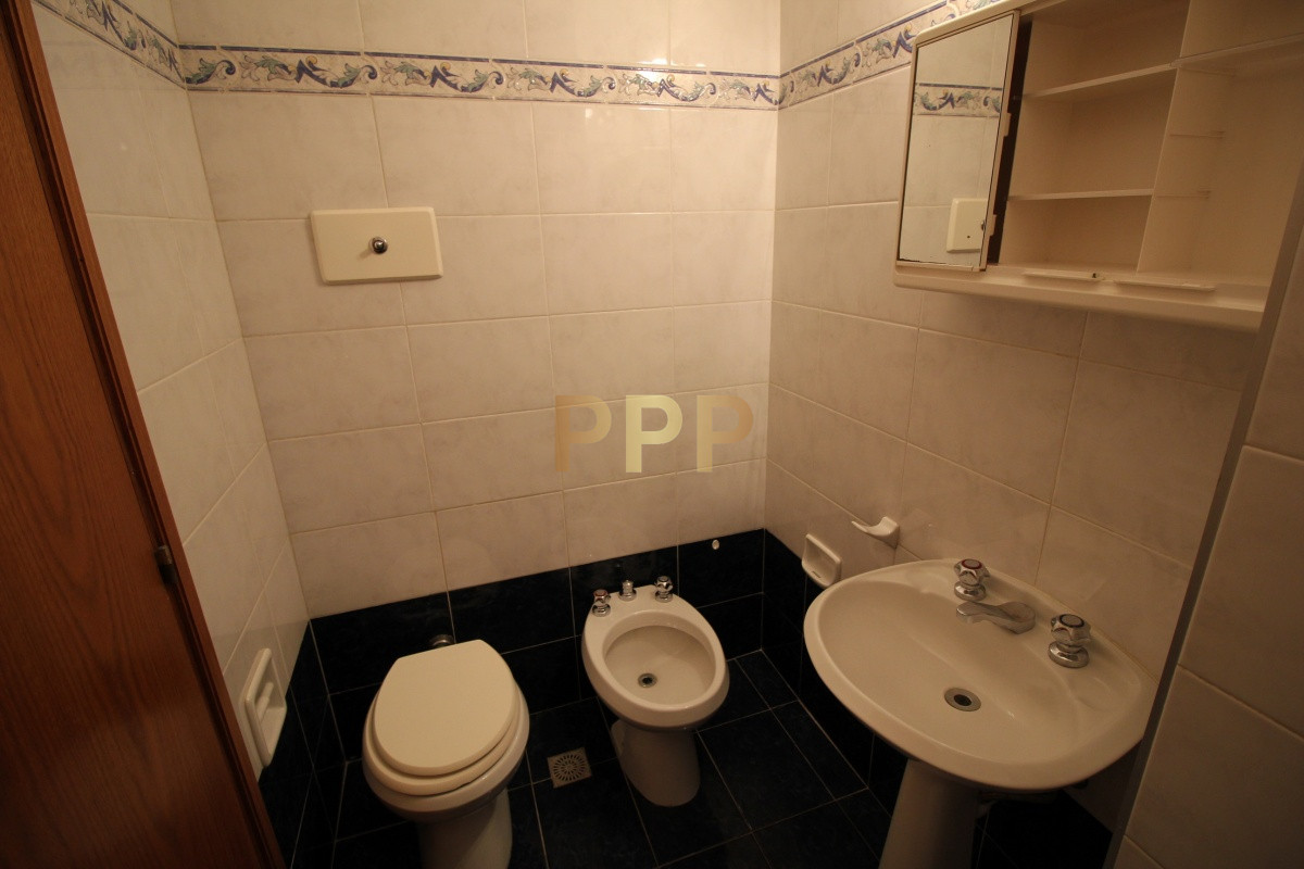 Apartamento ID.1063 - Apartamento en alquiler en Península frente al mar.