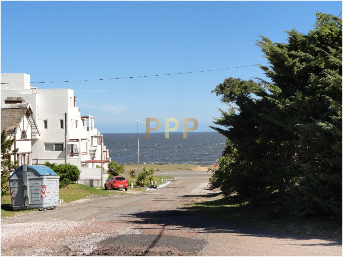 Casa ID.1660 - Casa en Pinares, 5 dormitorios *