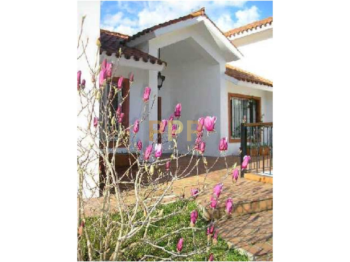 Casa ID.1672 - ALQUILO CASA CON PISCINA EN SAN RAFAEL, PUNTA DEL ESTE 