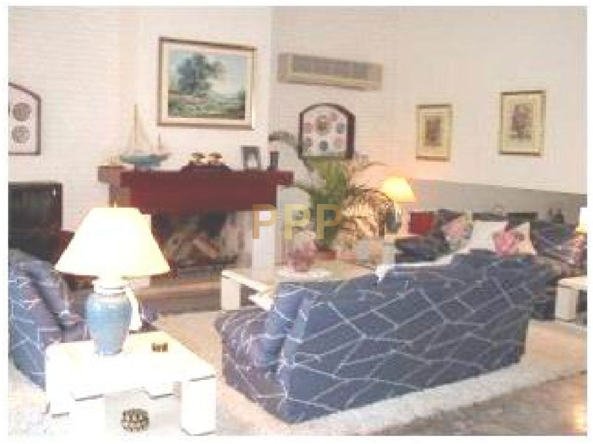 Casa ID.1700 - Casa en Mansa, 4 dormitorios *