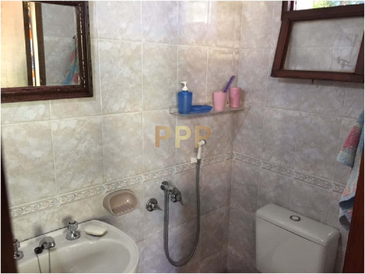 Casa ID.1729 - Casa en venta. Totalmente reciclada, bien equipada. Ambientes amplios. Punta del este.