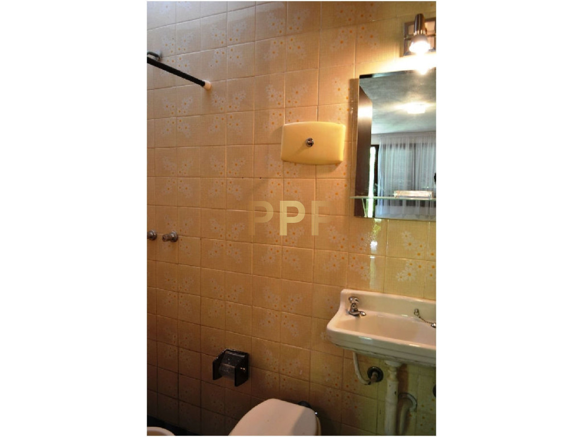 Casa ID.1615 - Casa en venta. Zona Cantegril. Punta del este.