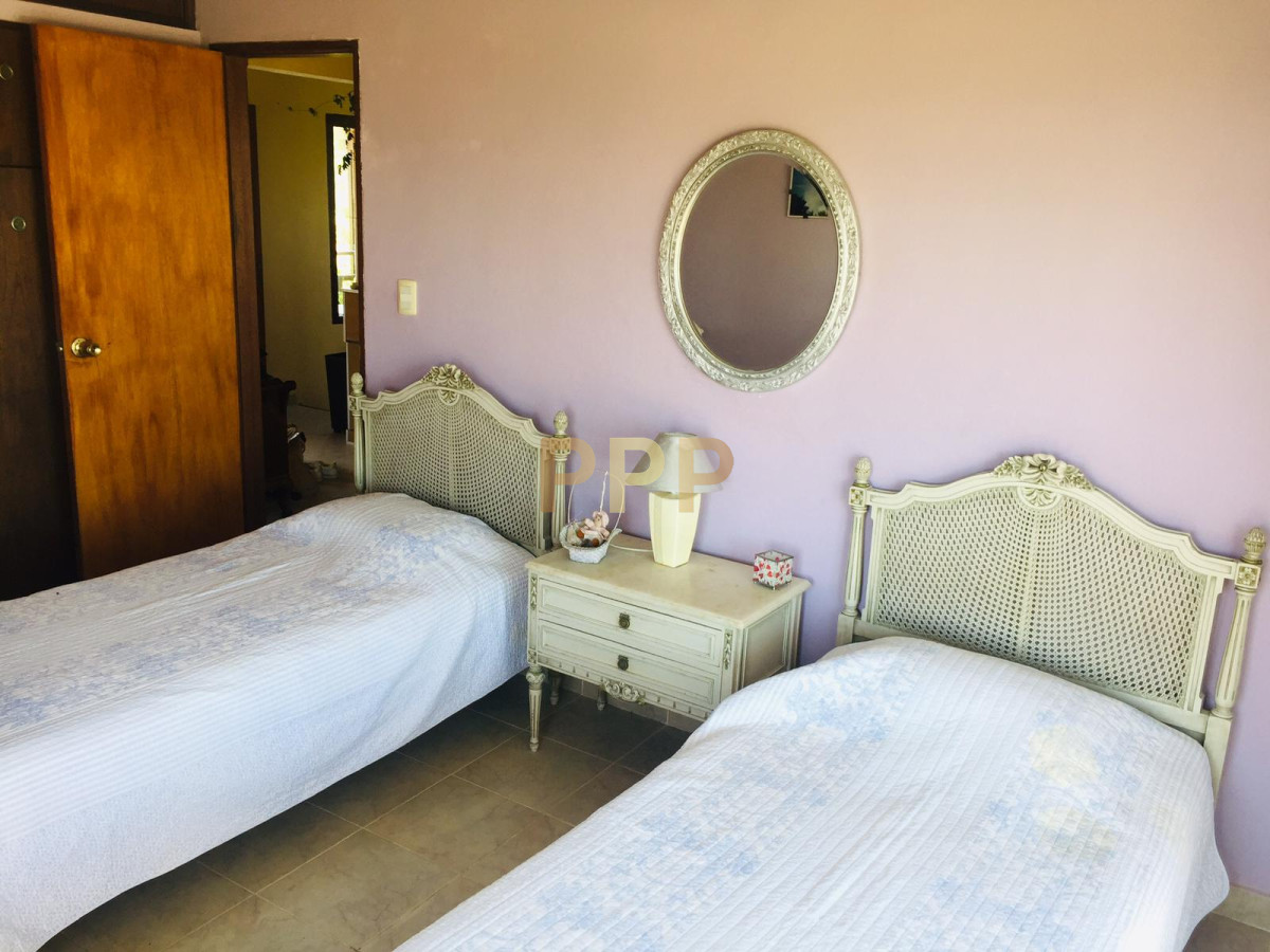 Casa ID.3200 - En venta y alquiler, casa en La Juanita !!!