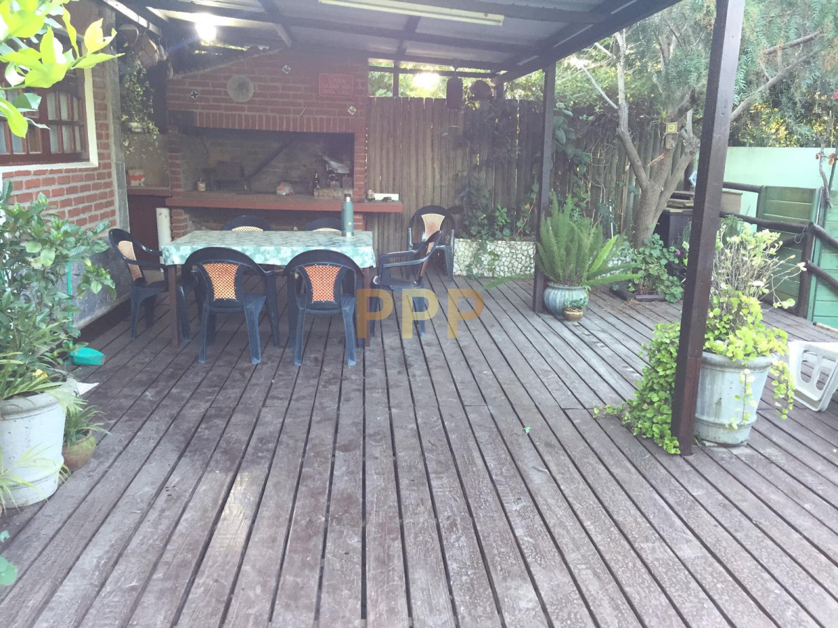 Casa ID.3200 - En venta y alquiler, casa en La Juanita !!!