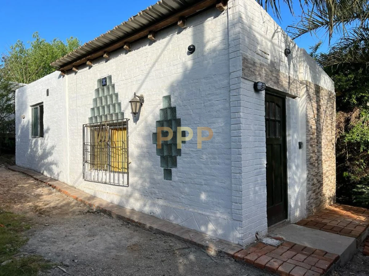 Casa ID.2157 - En venta en Bal. Bs. As.. 