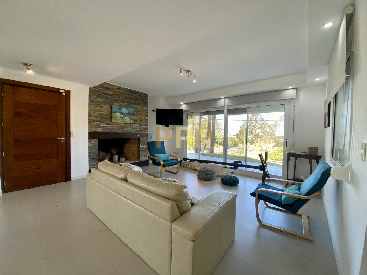 Casa ID.3676 - Casa en alquiler anual en Montoya!!! 