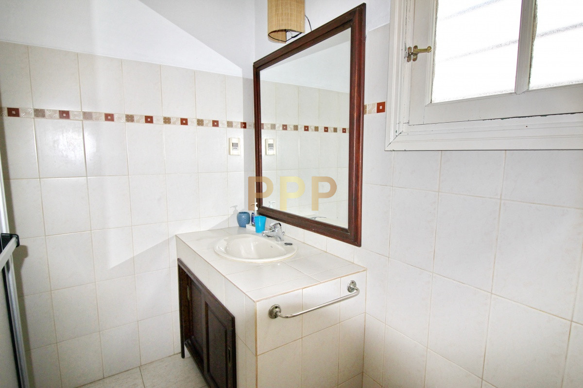 Casa ID.1712 - Casa en venta. Zona Aidy Grill.  A dos cuadras del mar!