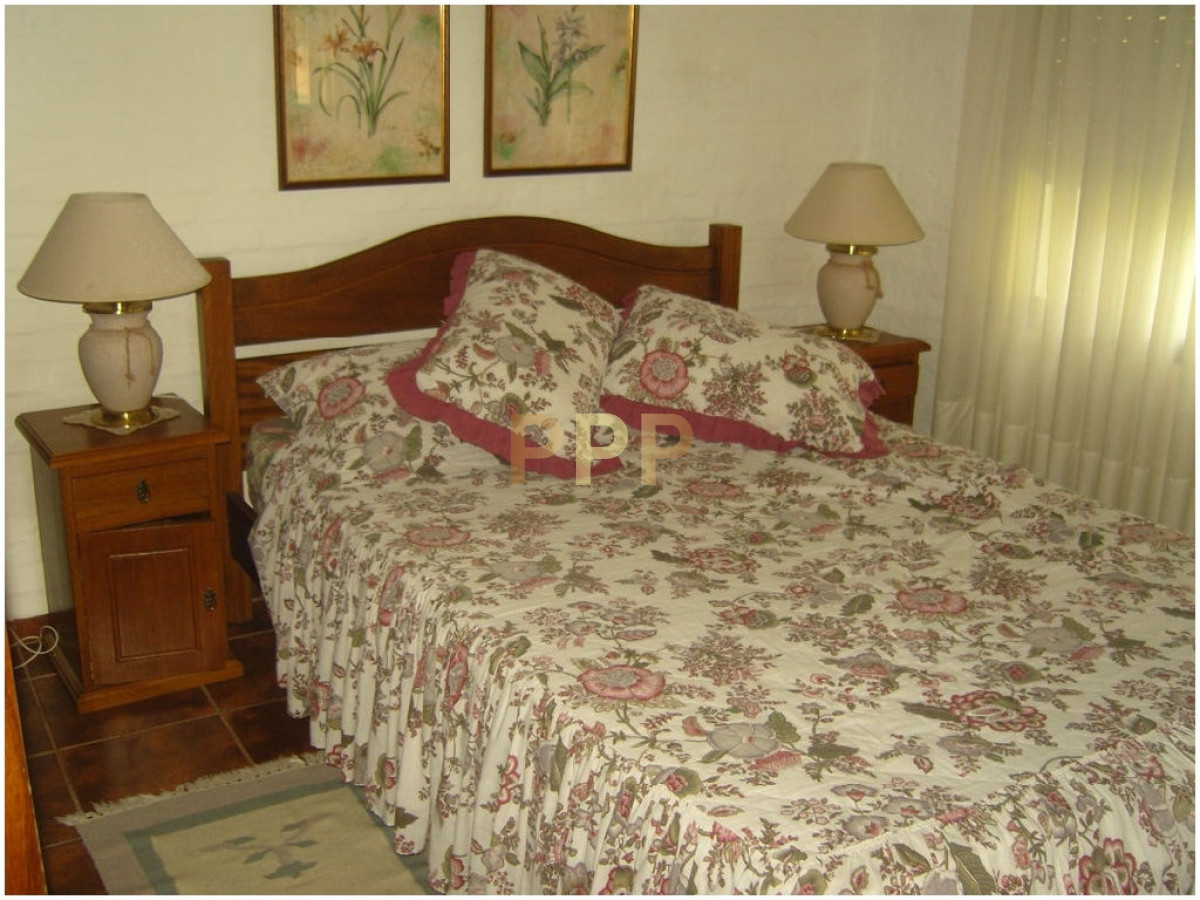 Casa ID.1649 - Casa en venta Zona Pinares. A cinco cuadras del mar! Punta del Este.