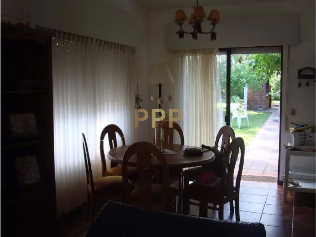 Casa ID.1649 - Casa en venta Zona Pinares. A cinco cuadras del mar! Punta del Este.