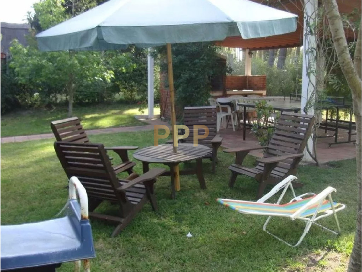 Casa ID.1649 - Casa en venta Zona Pinares. A cinco cuadras del mar! Punta del Este.