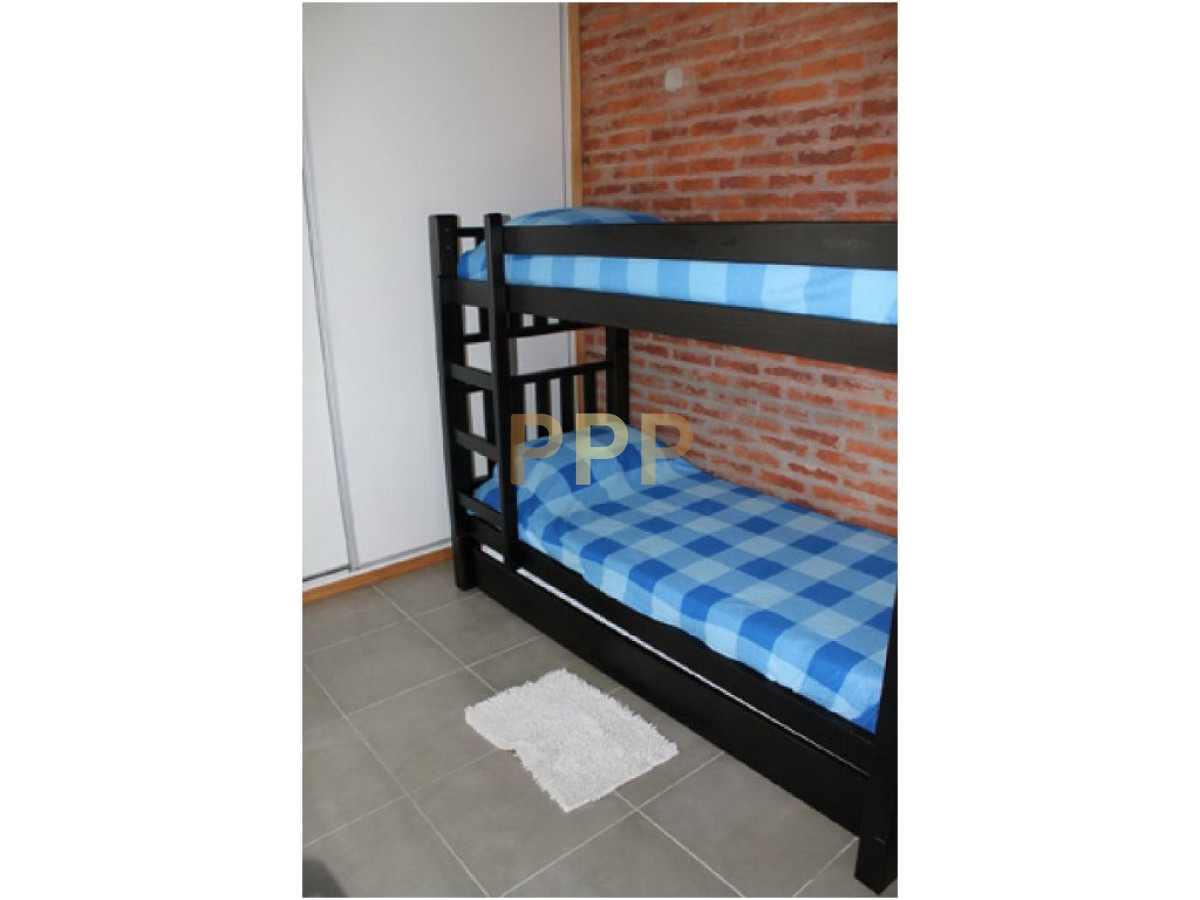 Casa ID.1553 - Casa en Pinares, 3 dormitorios *