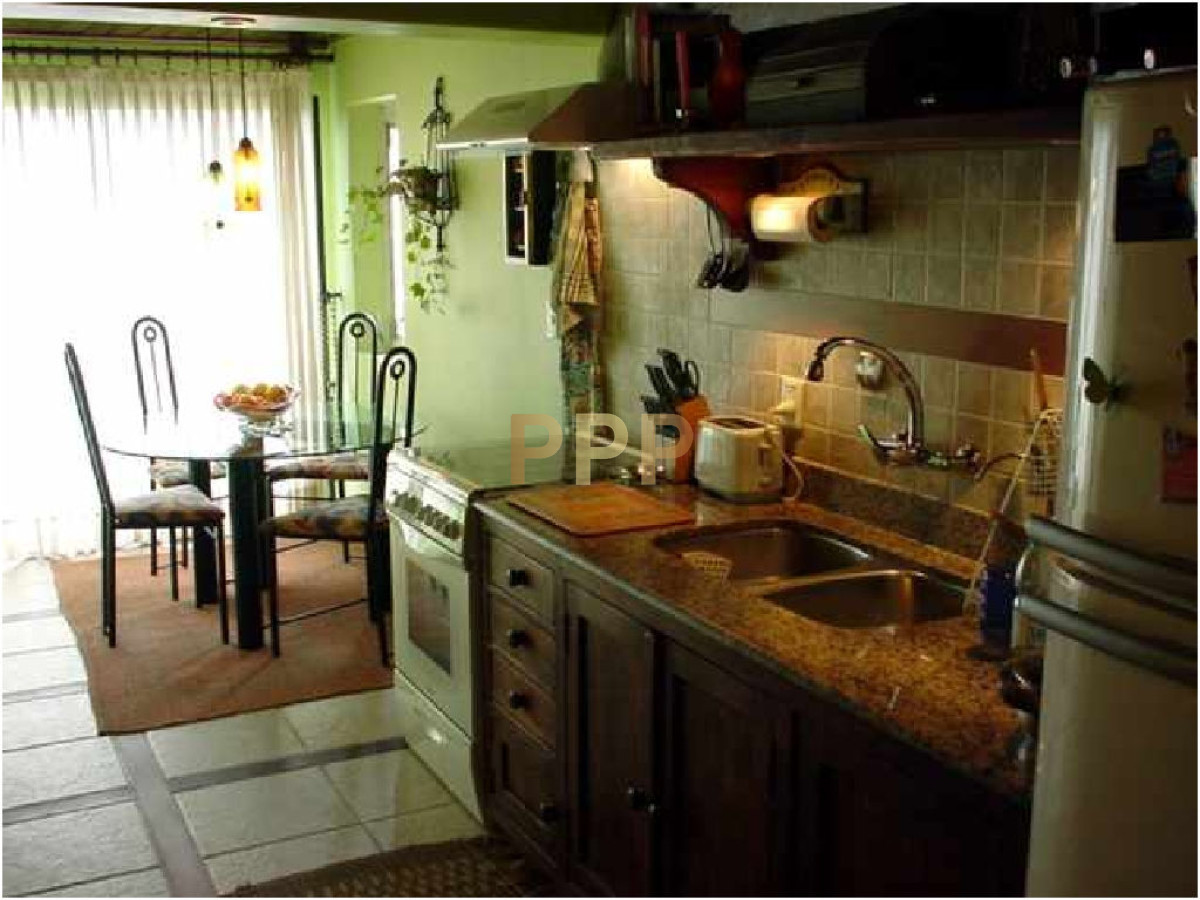 Casa ID.1660 - Casa en Pinares, 5 dormitorios *