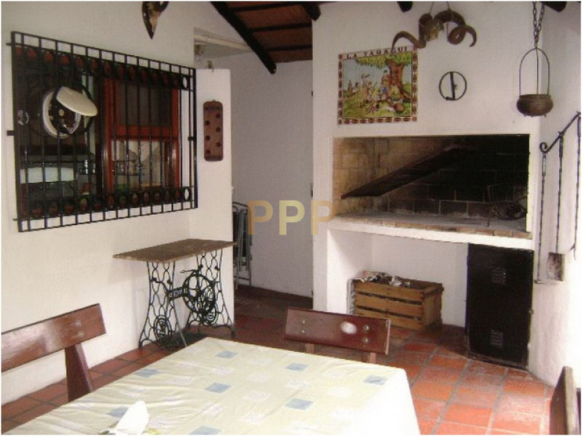 Casa ID.1554 - Casa en Pinares, 3 dormitorios *