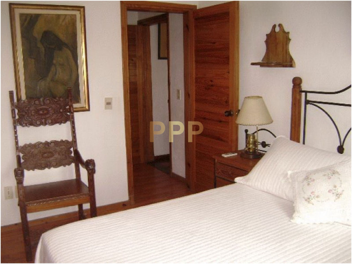 Casa ID.1554 - Casa en Pinares, 3 dormitorios *