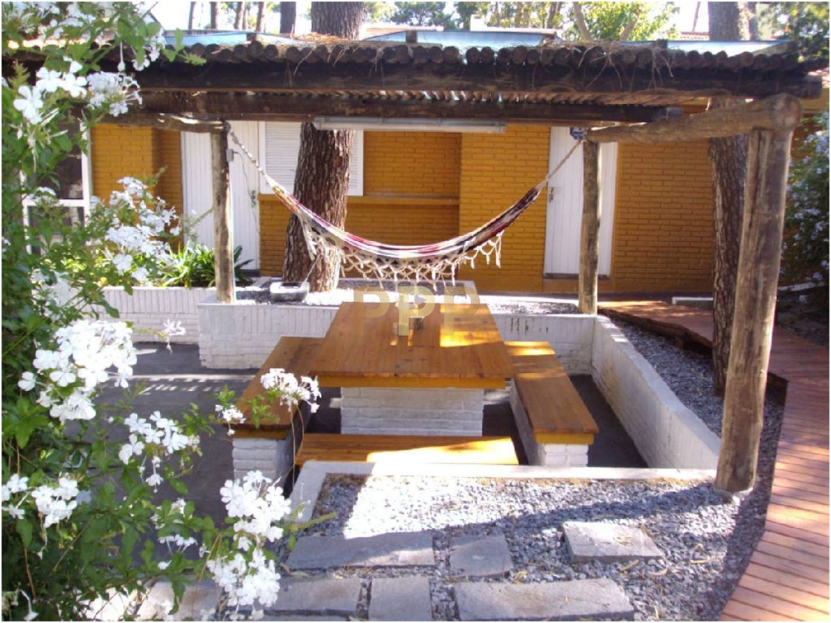 Casa ID.1673 - Casa en San Rafael, 5 dormitorios *