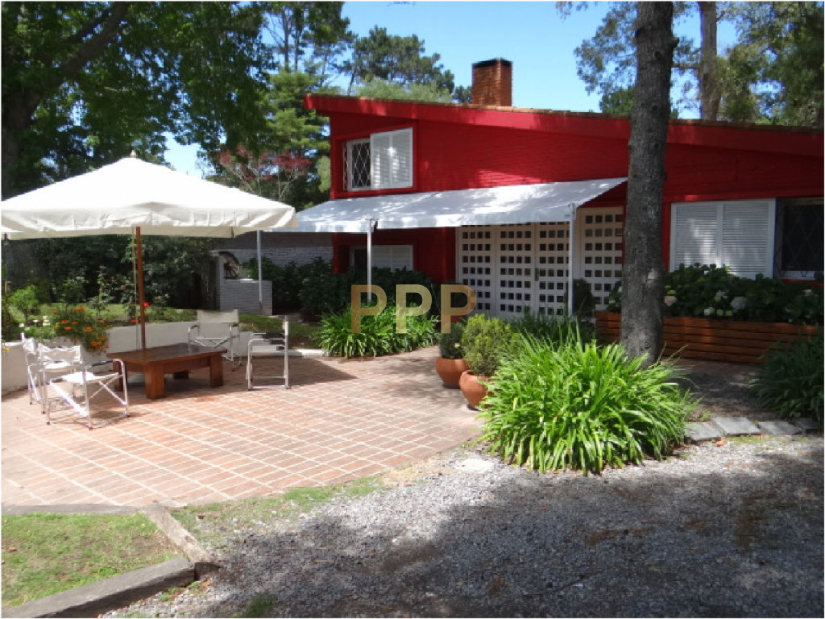 Casa ID.1673 - Casa en San Rafael, 5 dormitorios *