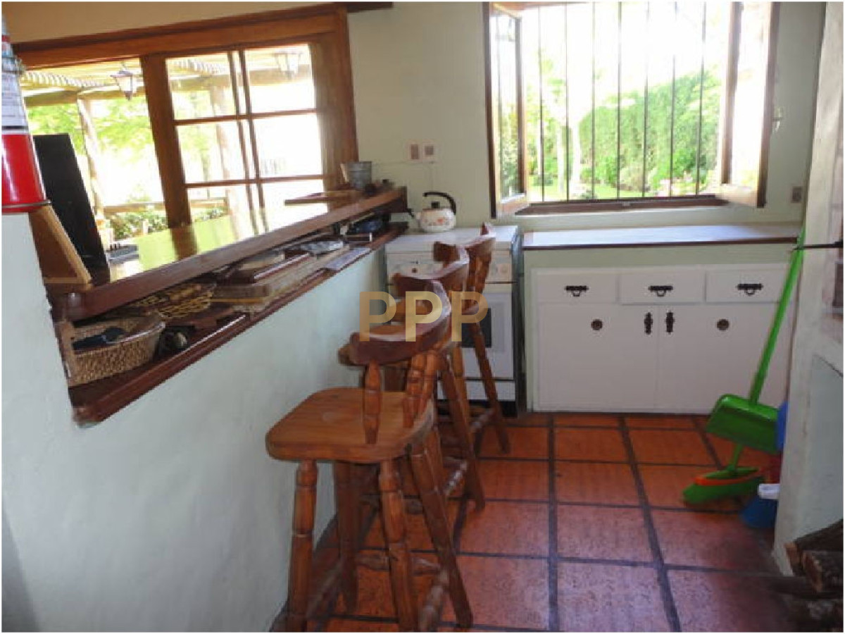 Casa ID.1676 - Casa en Mansa, 5 dormitorios *