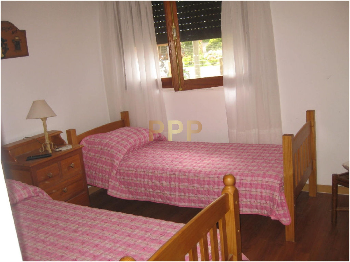 Casa ID.1690 - Casa en Mansa, 4 dormitorios *