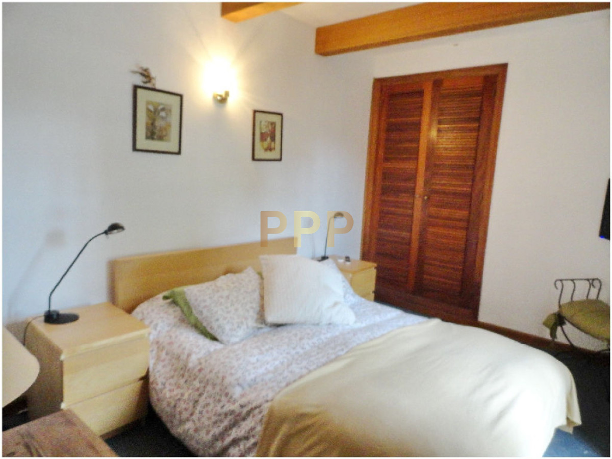 Casa ID.1696 - Casa en Mansa, 4 dormitorios *